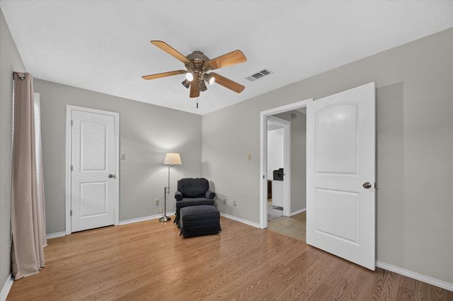 8019 Eagle Trail, Dallas, TX 75238