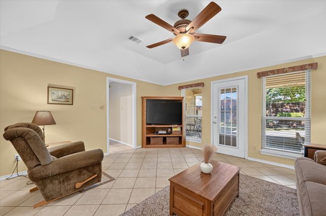 8019 Eagle Trail, Dallas, TX 75238