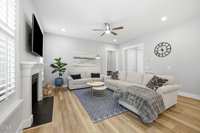 129 Treeline Court, Holly Springs, NC 27540