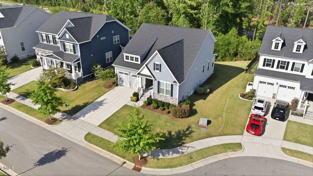 129 Treeline Court, Holly Springs, NC 27540
