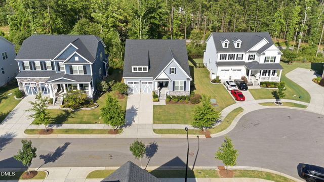 129 Treeline Court, Holly Springs, NC 27540