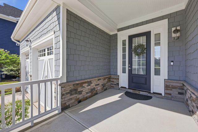 129 Treeline Court, Holly Springs, NC 27540