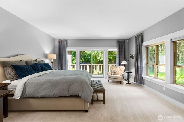 11500 Weisenberger Road SE, Rainier, WA 98576