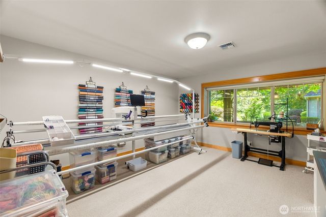 11500 Weisenberger Road SE, Rainier, WA 98576