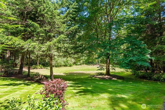 11500 Weisenberger Road SE, Rainier, WA 98576