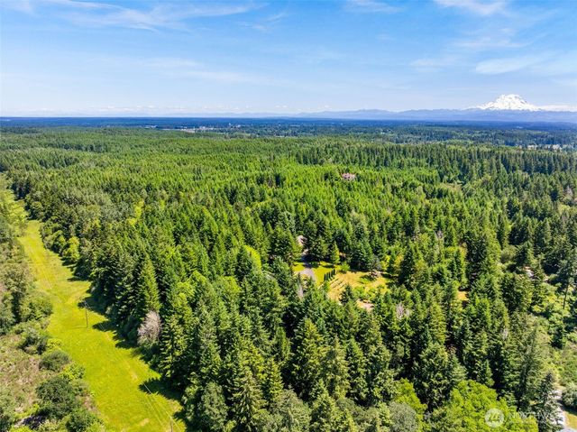 11500 Weisenberger Road SE, Rainier, WA 98576