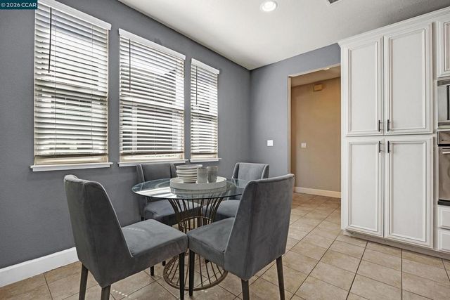 1224 Bridlewood Ct, Clayton, CA 94517