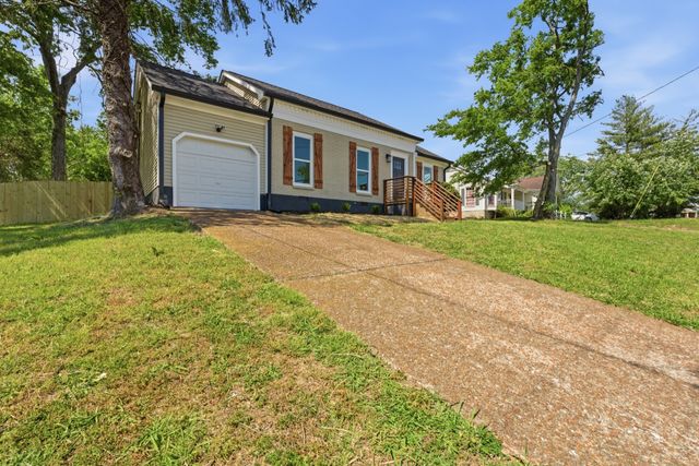 737 Heritage Dr, Madison, TN 37115