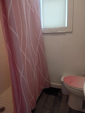 1884 West Street, Reese, MI 48757