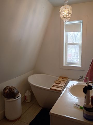 1884 West Street, Reese, MI 48757