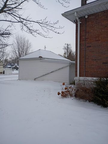 1884 West Street, Reese, MI 48757