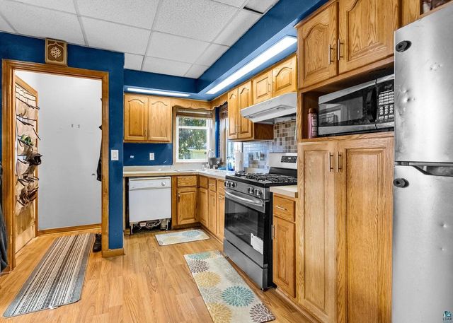 917 N 21st St, Superior, WI 54880