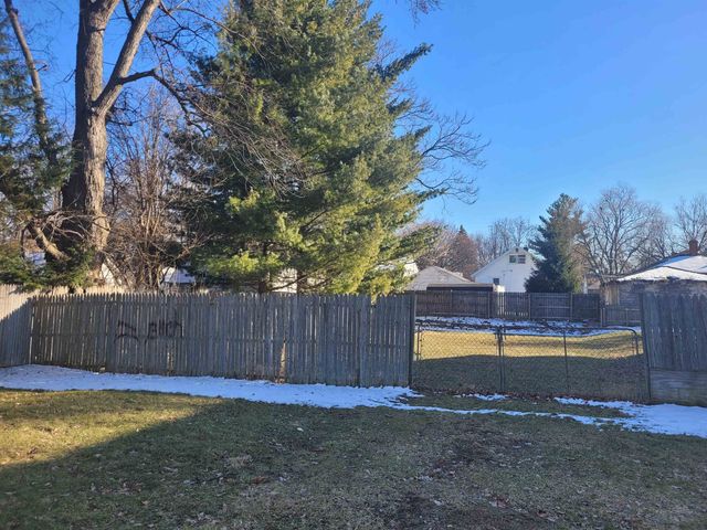 2302 Missouri Avenue, Flint, MI 48506