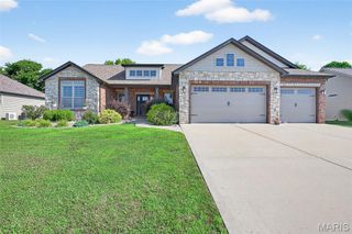 8035 Radcliffe Place, Troy, IL 62294
