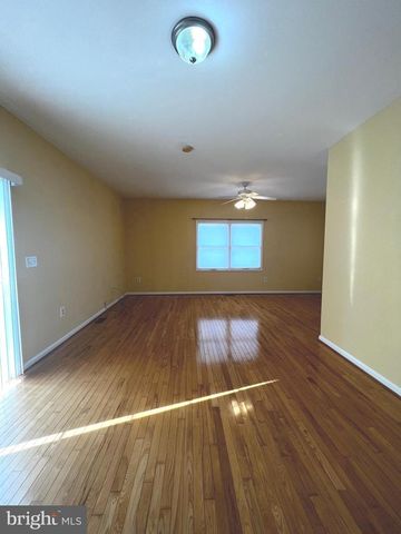13283 MAIN AVE, Cobb Island, MD 20625