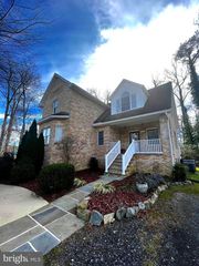 13283 MAIN AVE, Cobb Island, MD 20625