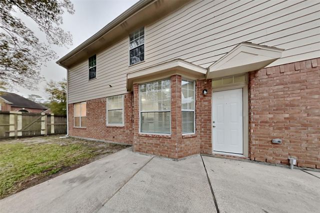 5202 Heathervale Court, Houston, TX 77345