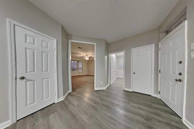 5202 Heathervale Court, Houston, TX 77345