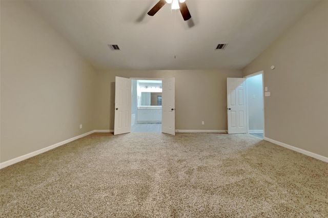 5202 Heathervale Court, Houston, TX 77345