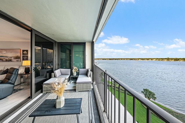 124 Lakeshore Drive 9290, North Palm Beach, FL 33408