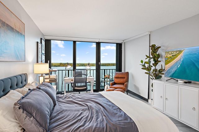 124 Lakeshore Drive 9290, North Palm Beach, FL 33408