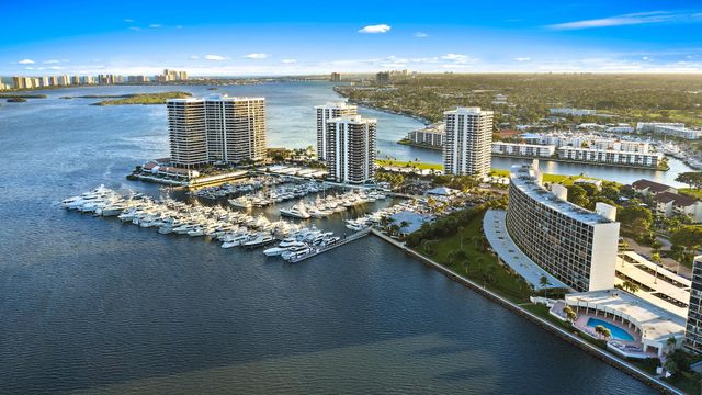 124 Lakeshore Drive 9290, North Palm Beach, FL 33408