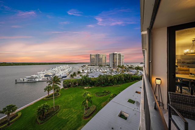 124 Lakeshore Drive 9290, North Palm Beach, FL 33408