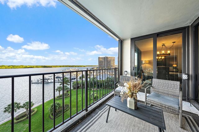 124 Lakeshore Drive 9290, North Palm Beach, FL 33408