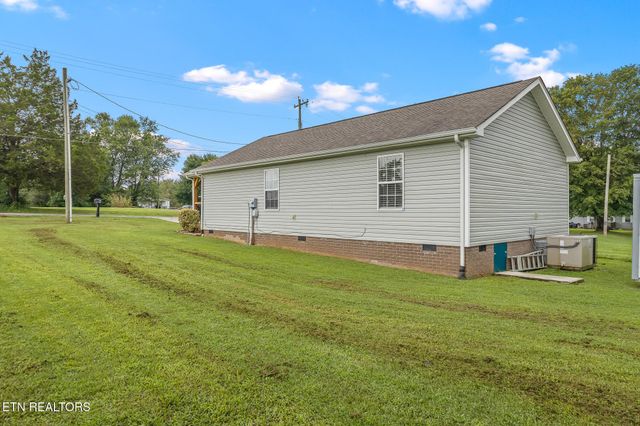 19 McKinney St, Englewood, TN 37329