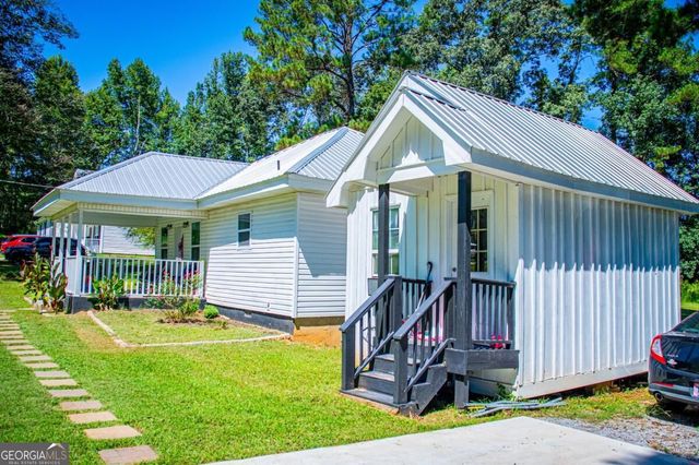 405 Old Bremen Road, Carrollton, GA 30117