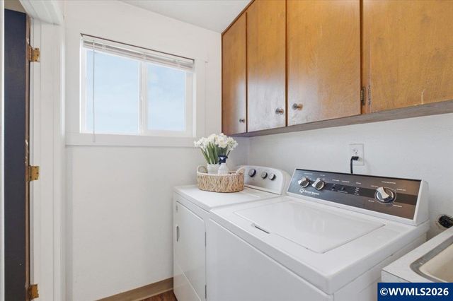 5171 Lardon Rd NE, Salem, OR 97305