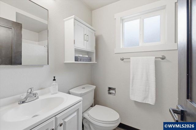 5171 Lardon Rd NE, Salem, OR 97305