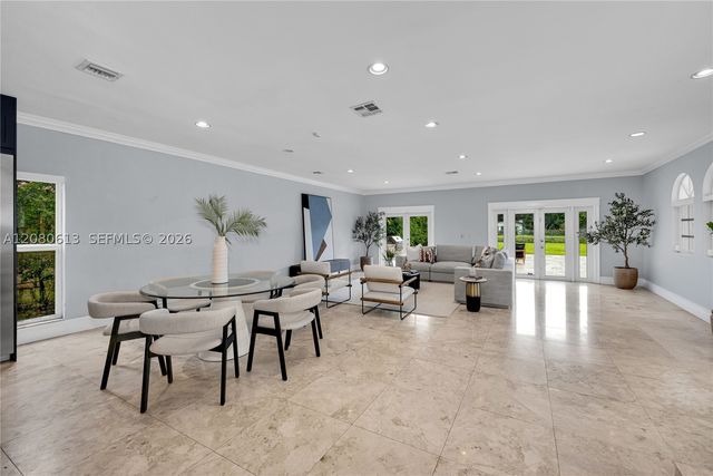 5971 SW 88th St, South Miami, FL 33156