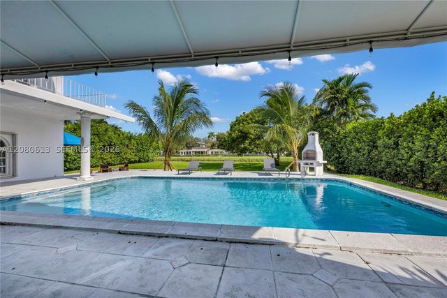 5971 SW 88th St, South Miami, FL 33156