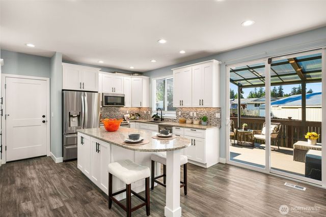 20121 Bartlett Road, Bothell, WA 98012