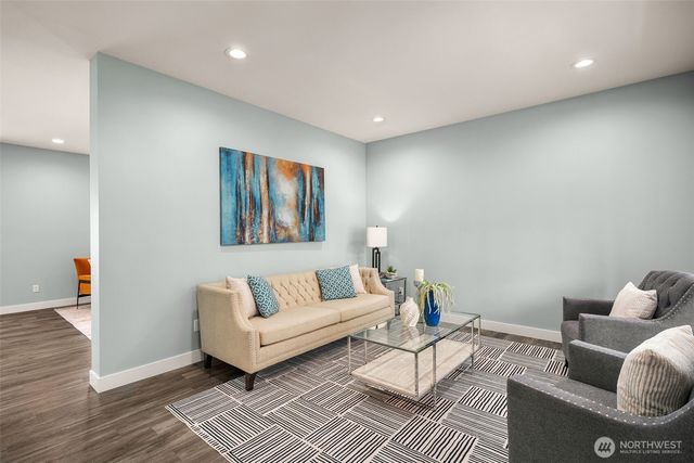 20121 Bartlett Road, Bothell, WA 98012