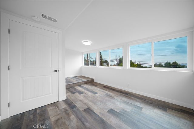 2423 Rockdell, La Crescenta, CA 91214