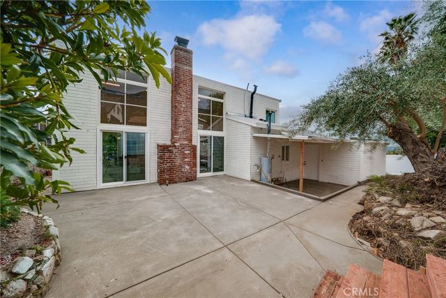 2423 Rockdell, La Crescenta, CA 91214