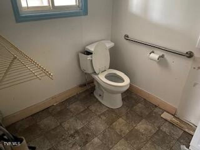 301 West Cherry Street, Marion, VA 24354