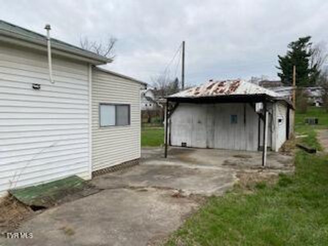 301 West Cherry Street, Marion, VA 24354