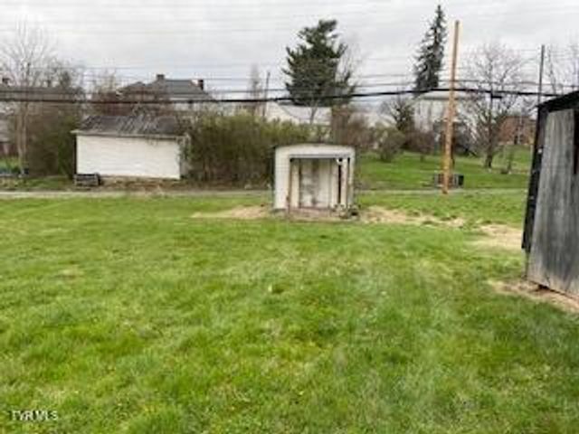 301 West Cherry Street, Marion, VA 24354