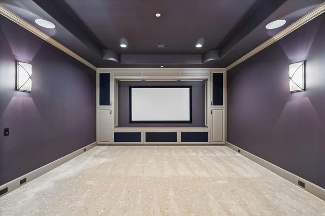 8 Greyton Lane, Bunker Hill Village, TX 77024