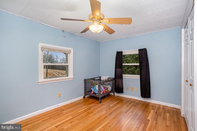 1340 WINDSOR RD, Red Lion, PA 17356