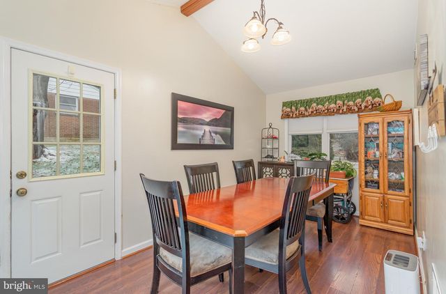 1340 WINDSOR RD, Red Lion, PA 17356