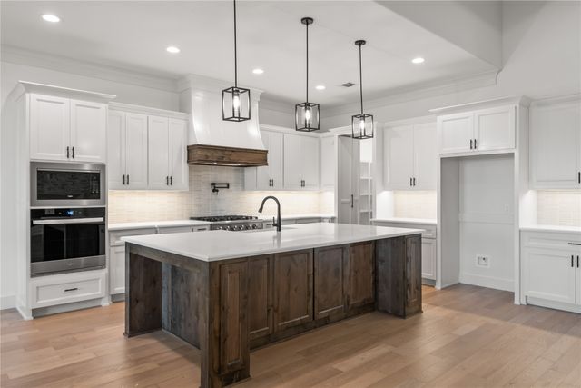2033 Preserve Trail, Weatherford, TX 76087