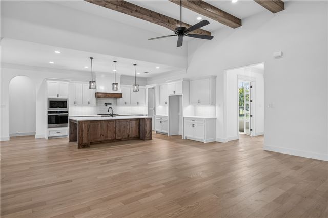 2033 Preserve Trail, Weatherford, TX 76087