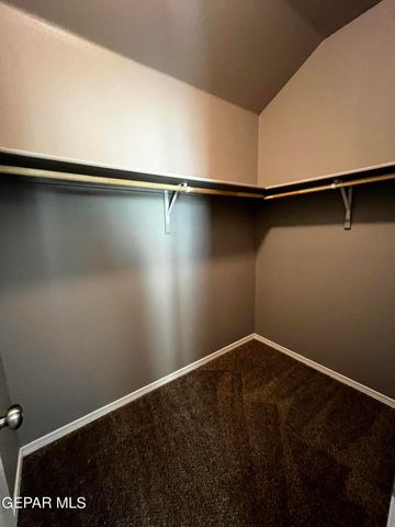 924 Coyote Melon Drive, Socorro, TX 79927