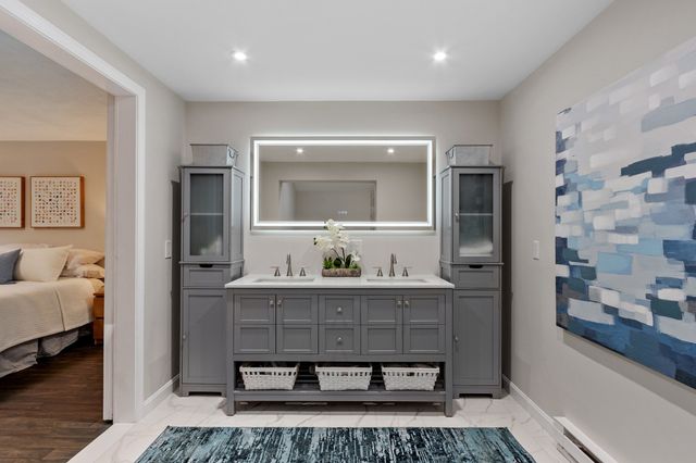 329 New Boston Rd, Sturbridge, MA 01566