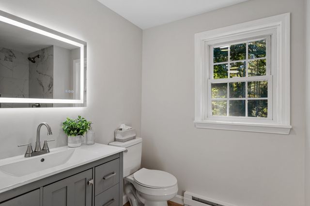 329 New Boston Rd, Sturbridge, MA 01566