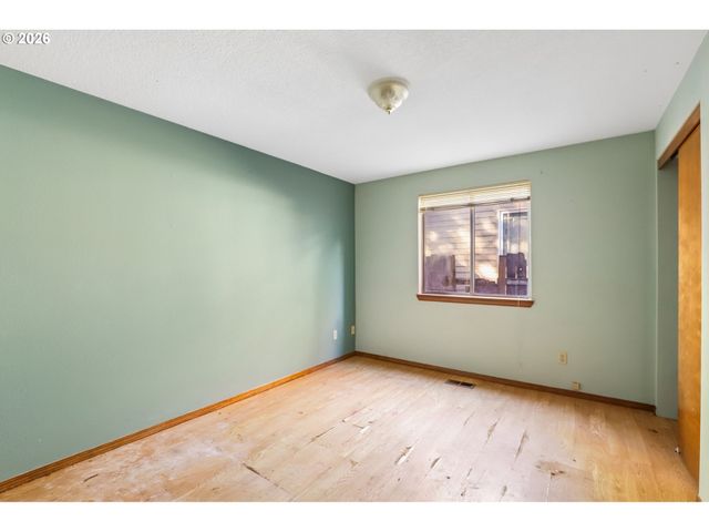 11892 Sw MORNING HILL Dr, Portland, OR 97223